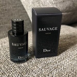 Dior SAUVAGE PARFUM 10 ml 0.34 FL OZ MINIATURE VIP GIFT Paper Box